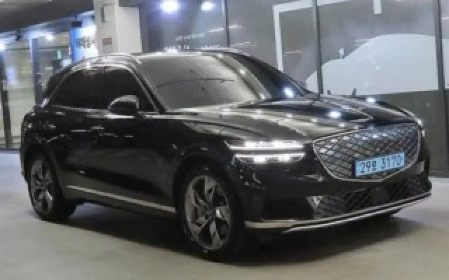 수원실매물중고차 일렉트리파이드 GV70 e-AWD 매물 사진 10 - 2022/12 94,186km