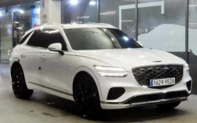 수원실매물중고차 GV70 2.5T 가솔린 2WD 매물 사진 1 - 2024/12 37,528km